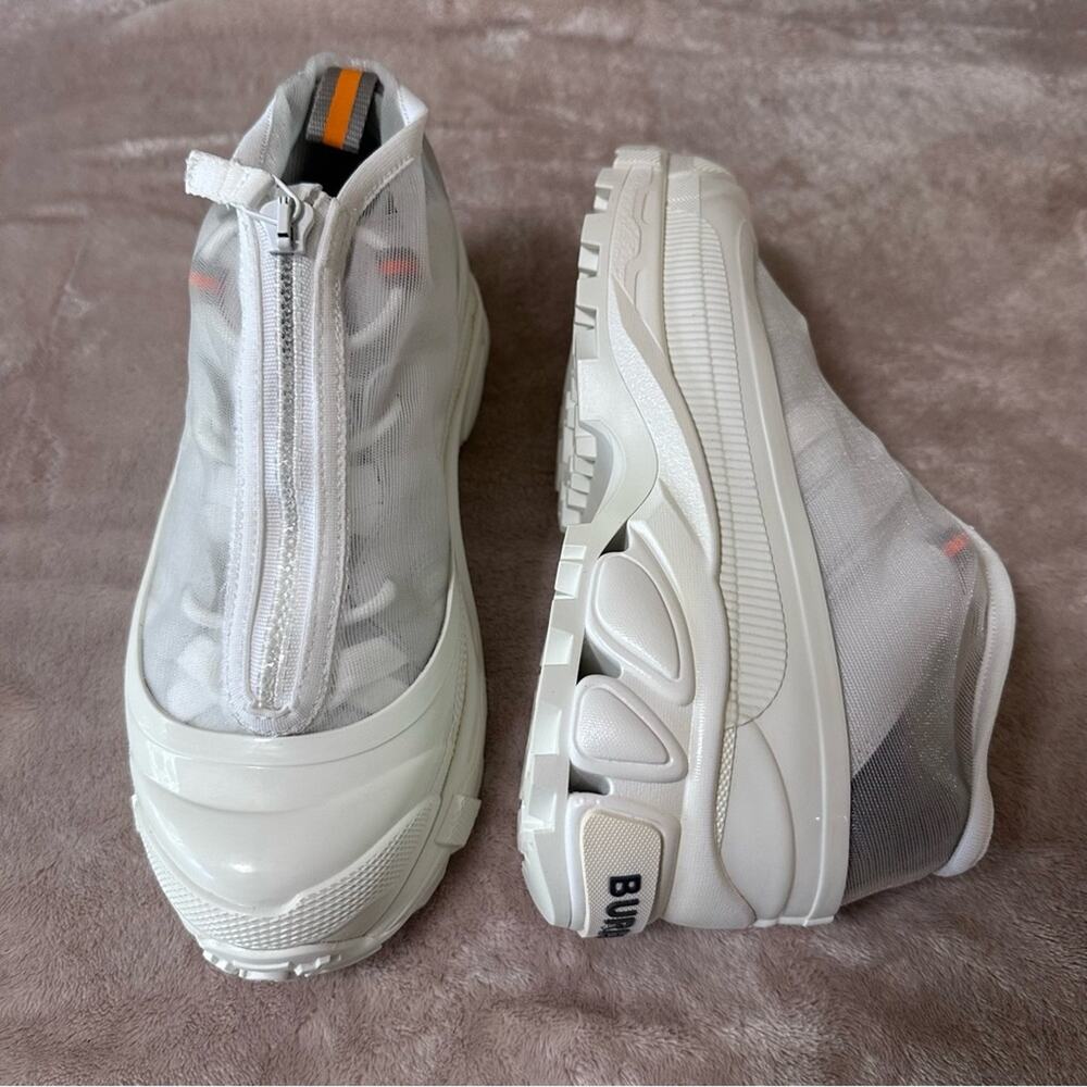 Burberry Arthur Low-Top Zip Luxe Designer Sneakers Women US6/EU36.5